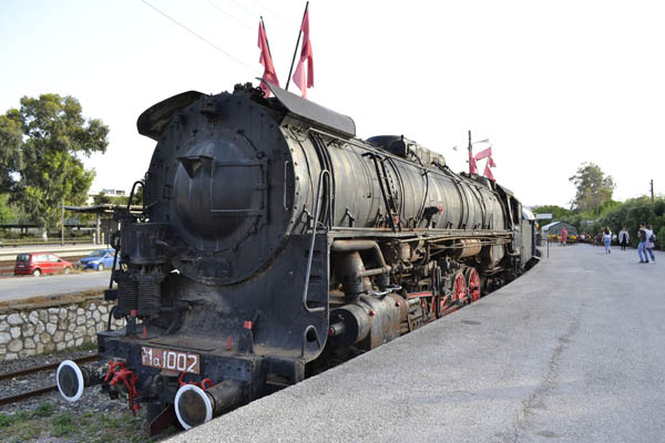 rouf train01, τρένο στο Ρουφ μουσική σκηνή