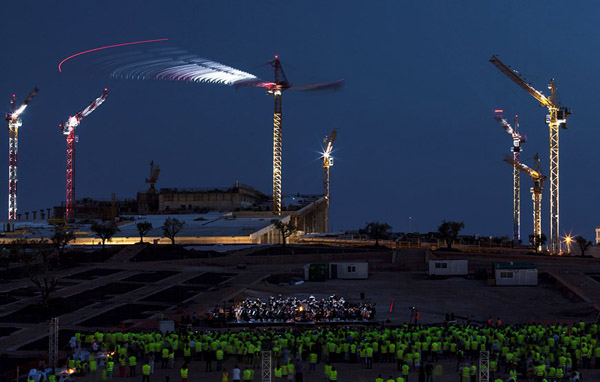 snf cranes-dance-05, χορός των γερανών, αρχιτεκτονική εκδήλωση, 