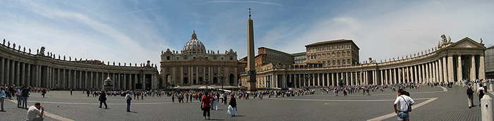 1200px Vatican StPeter Square
