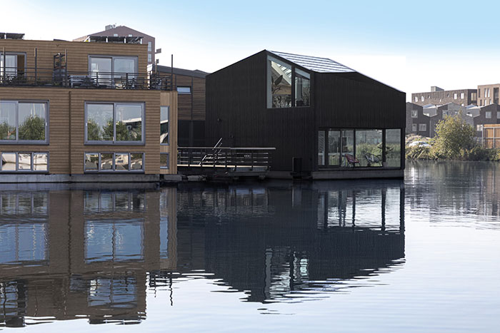 065 HR 03 Floating Home Schoonschip residential exterior facade i29